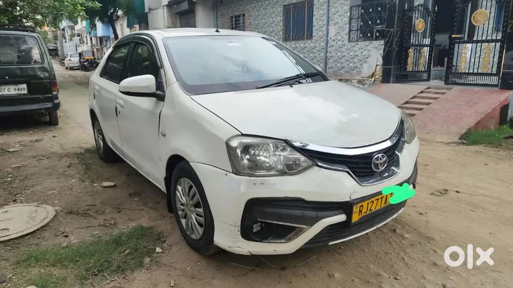 Toyota Etios Cross 2018 Model