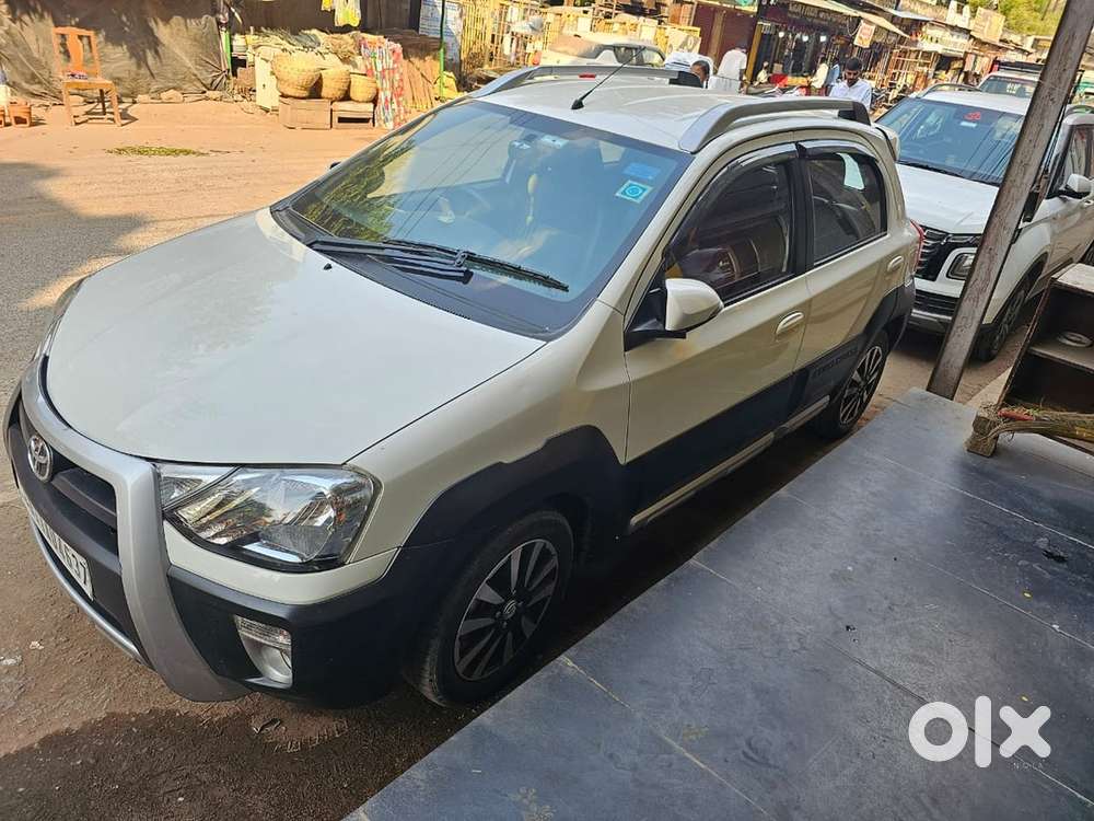Toyota Etios Cross Petrol Manual 2019