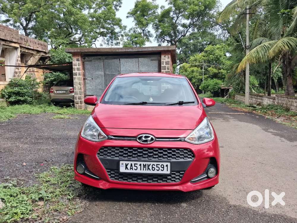 Hyundai Grand I10 Sportz 2018 Car