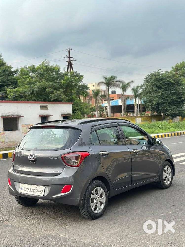 Hyundai Grand I10 Sportz, 2015, Diesel