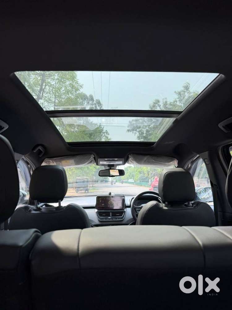 Tata Safari 2.0 Xz Plus Dark Edition, 2023, Diesel