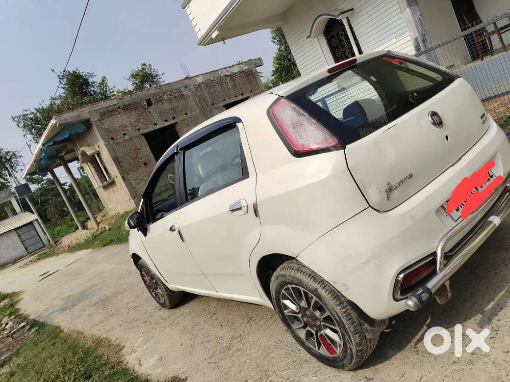 Well Maintained Car With Full Ac Cooling. Top Model Emotion