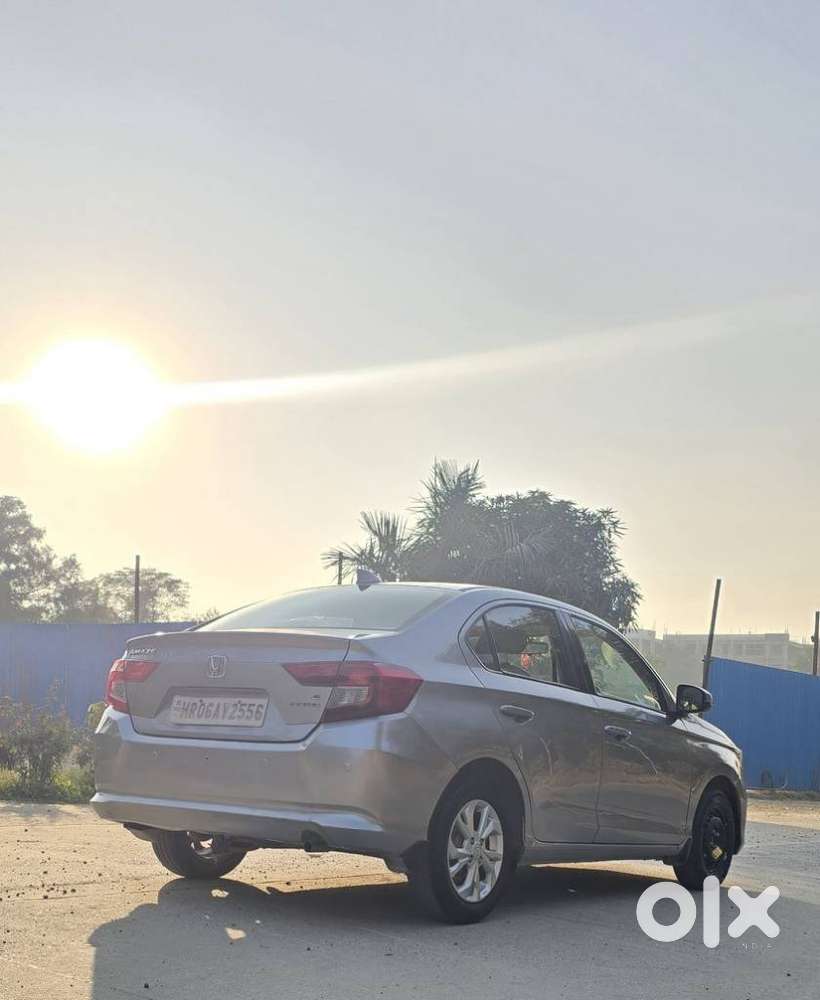 Honda Amaze 2nd Gen Vx, 2020, Petrol