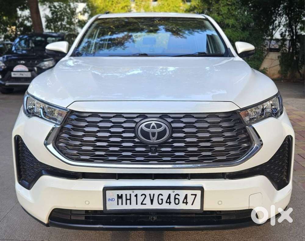 Toyota Innova Hycross 2.0 Vx Hybrid 8 Str, 2023, Petrol