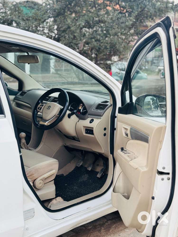 Maruti Suzuki Ertiga Zdi+ Shvs, 2017, Diesel