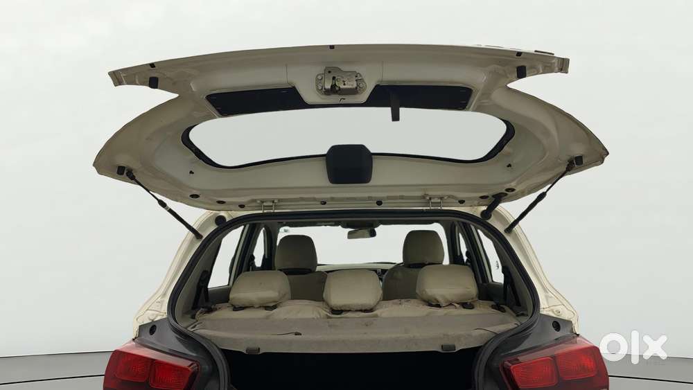 Mahindra Kuv 100 2016-2017 Mfalcon G80 K8 5str, 2016, Petrol