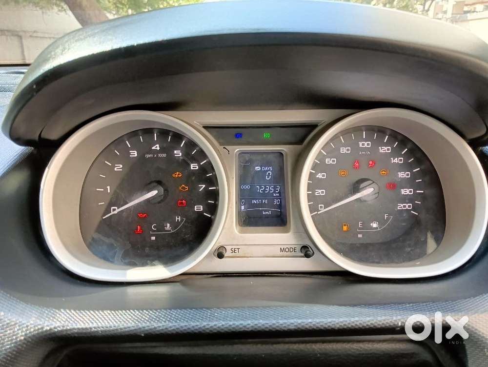 Tata Tiago 1.2 Revotron Xz, 2016, Petrol