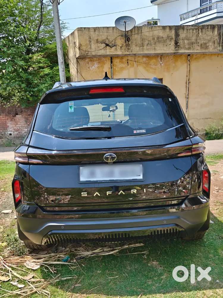 Only 2 Years Old Tata Safari 2024