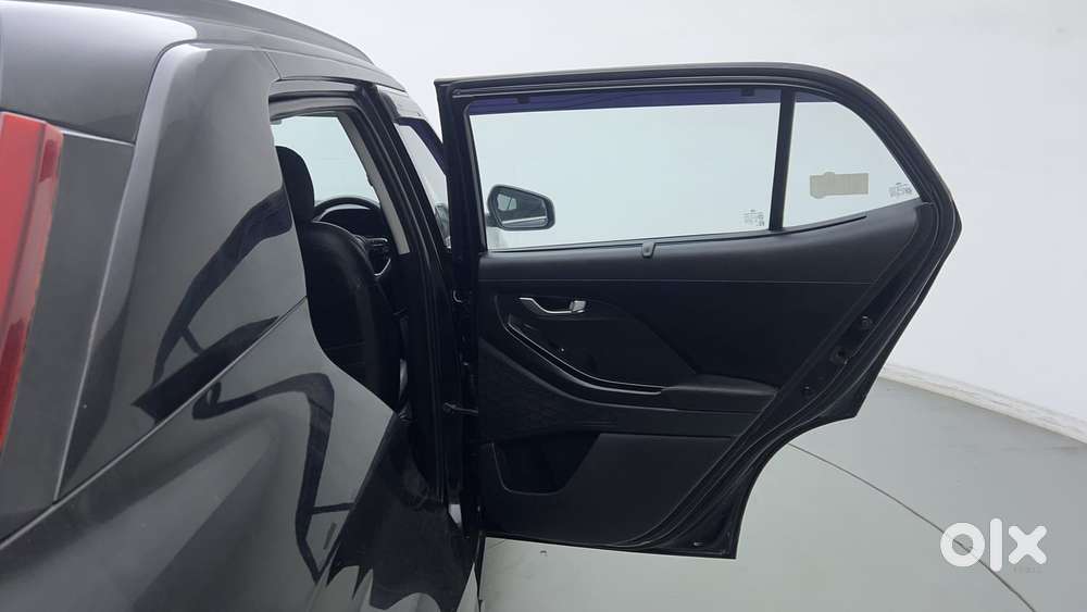 Hyundai Creta 1.5 S Plus Knight Petrol, 2023, Petrol