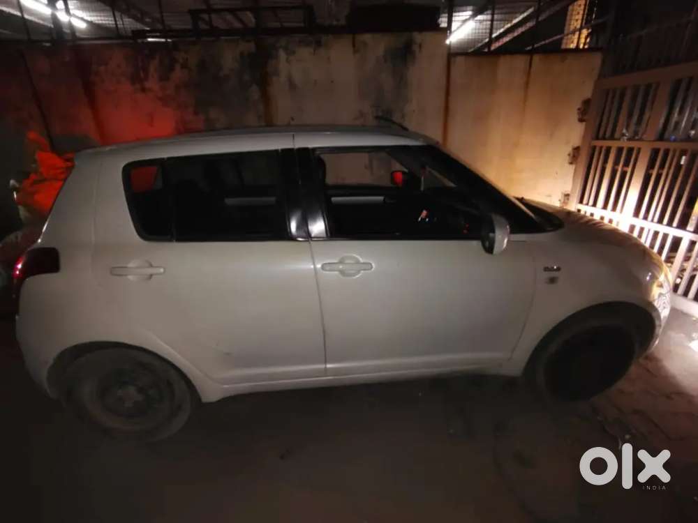 Maruti Suzuki Swift 2011