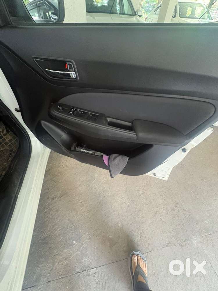 Maruti Suzuki Swift 2024 Petrol 8833 Km Driven