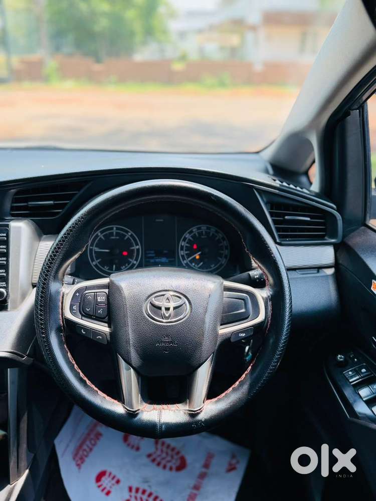 Toyota Innova Crysta 2.4 G Mt, 2022, Diesel