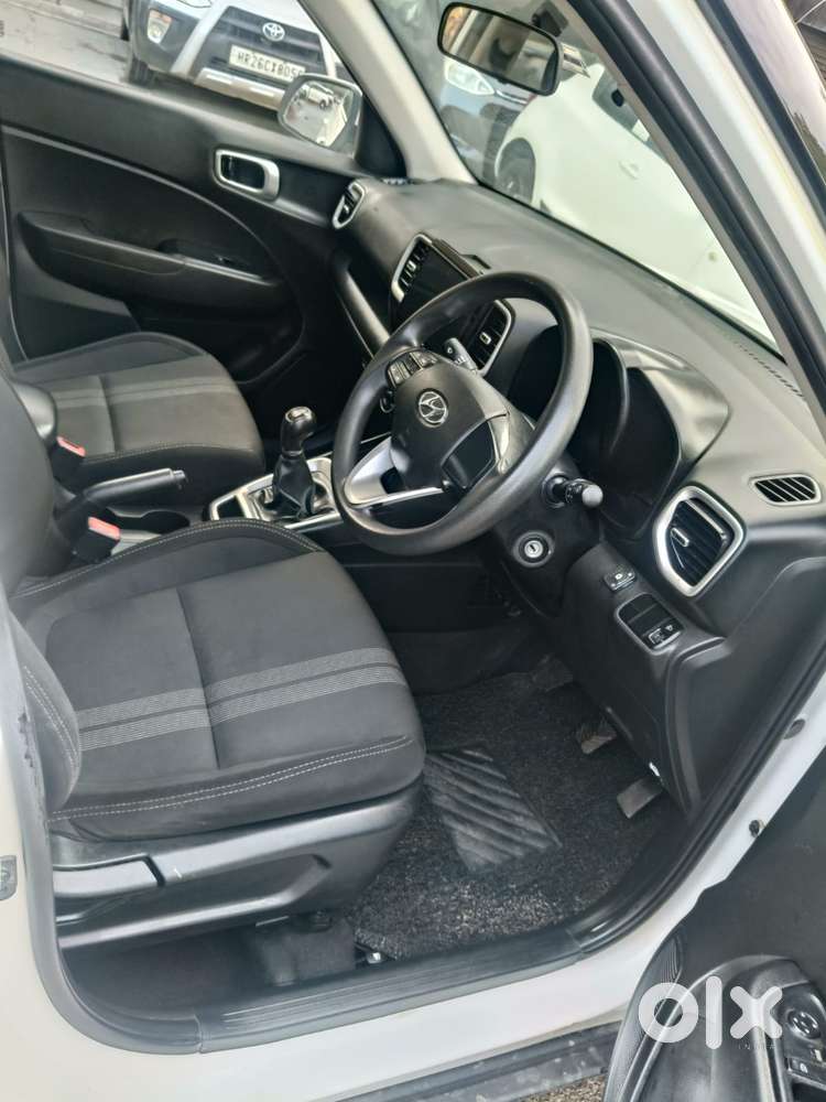 Hyundai Venue 1.2 S (o), 2021, Cng & Hybrids