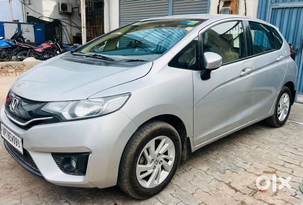 Honda Jazz V Cvt, 2017, Petrol