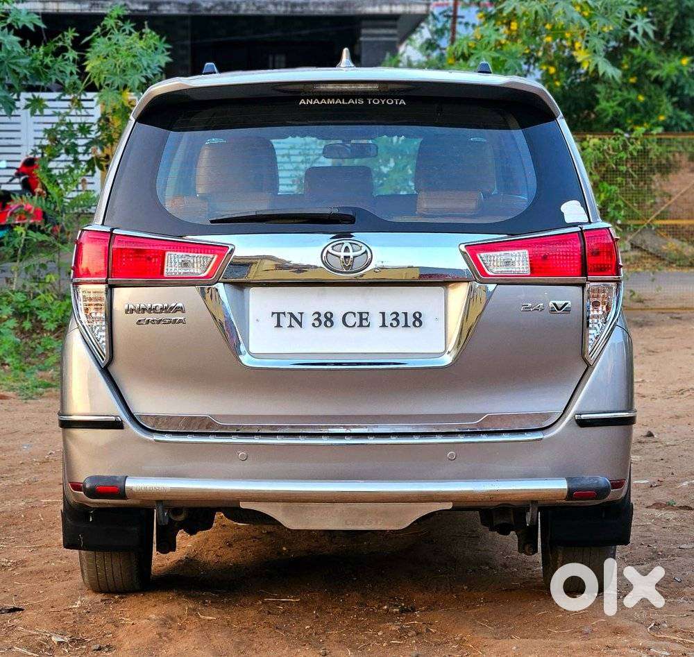 Toyota Innova Crysta 2.4 V 7 Str, 2016, Diesel