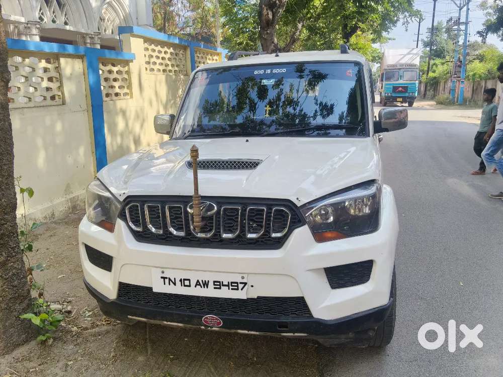 Mahindra Scorpio Classic 2016 Diesel 83000 Km Driven