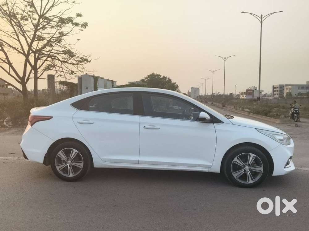 Hyundai Fluidic Verna 1.6 Crdi Sx, 2018, Petrol