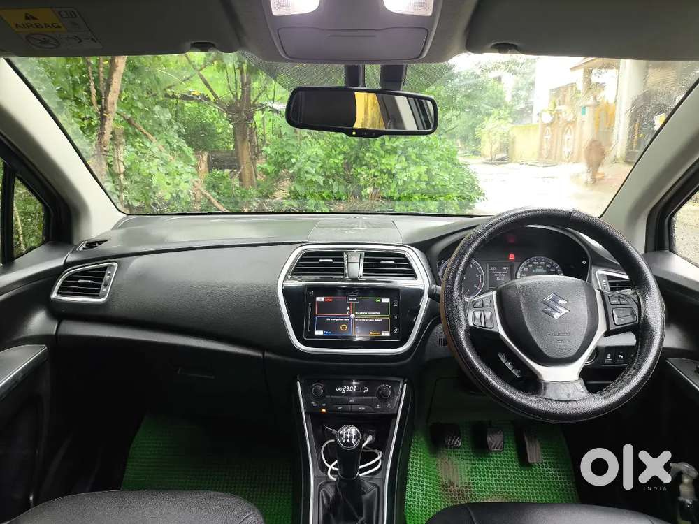 S-cross Top Model