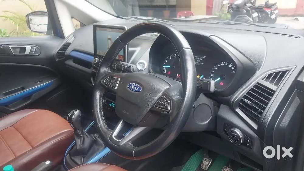 Ford Ecosport Titanium Signature Edition With Sunroof