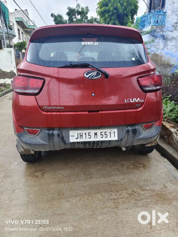 Mahindra Kuv 100 2016