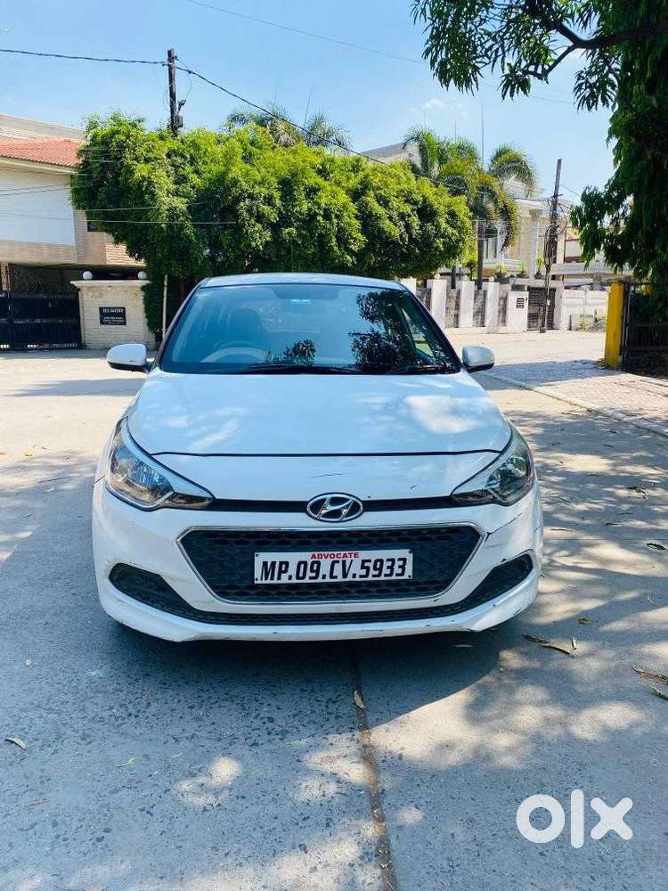 Hyundai I20 Magna 1.2 Mt, 2017, Petrol