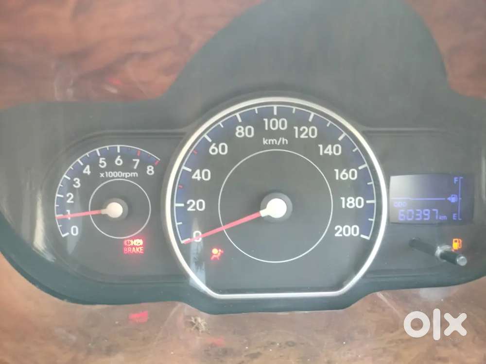 Hyundai I10 Sportz Petrol 2011