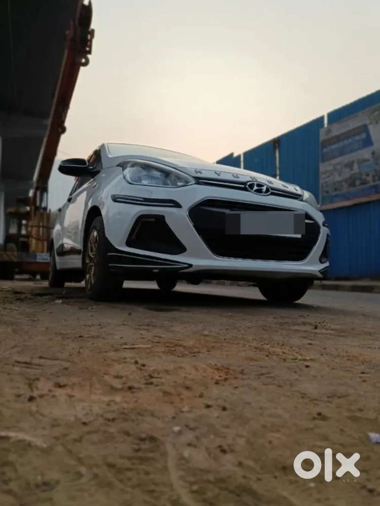 Excellent Condition 2017 Hyundai Xcent Diesel  24+ Kmpl Mileage