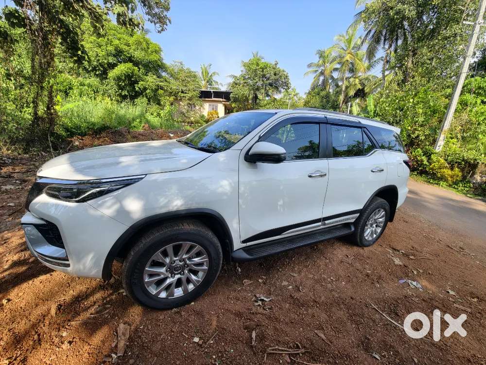 Toyota Fortuner 4x4 At  2024