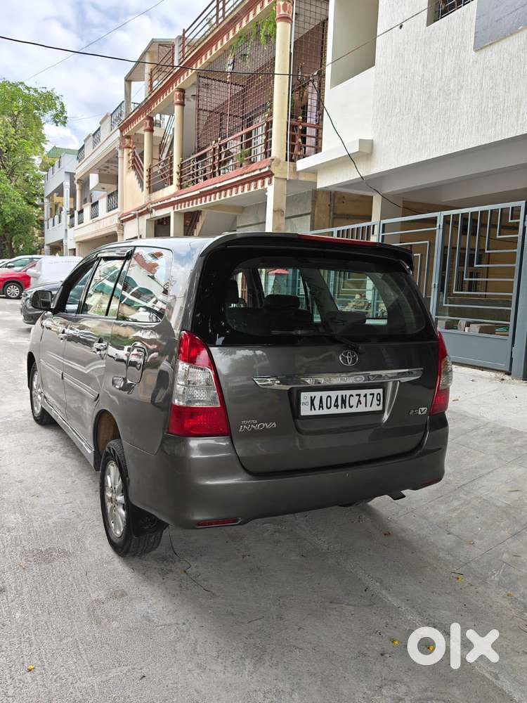 Toyota Innova 2.5 V 7 Str, 2012, Diesel