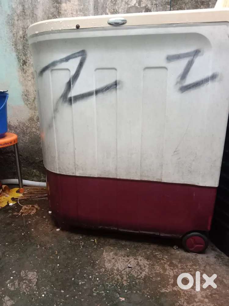 Whirlpool washing machine good condition
