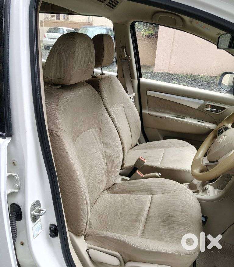 Maruti Suzuki Ertiga Zxi, 2012, Petrol