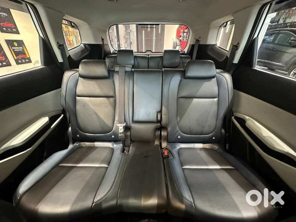 Kia Carens G 1.5 6mt Premium (o) 7-seater, 2023, Petrol