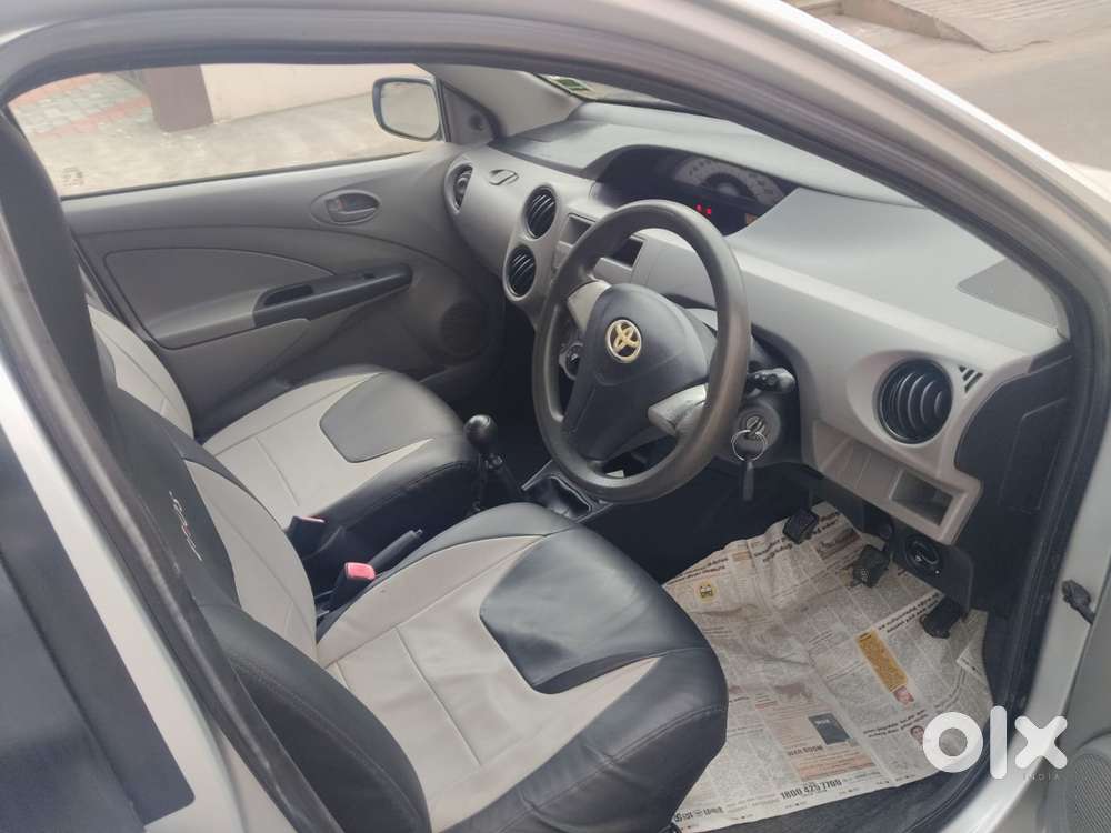 Toyota Etios Liva Gd, 2011, Petrol
