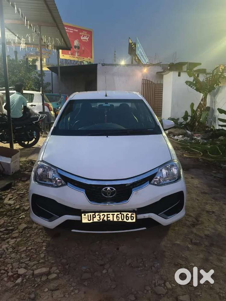 Toyota Etios Diesel 2013 Spinny Or Car Bazar Wale Msg Or Call Na Kare