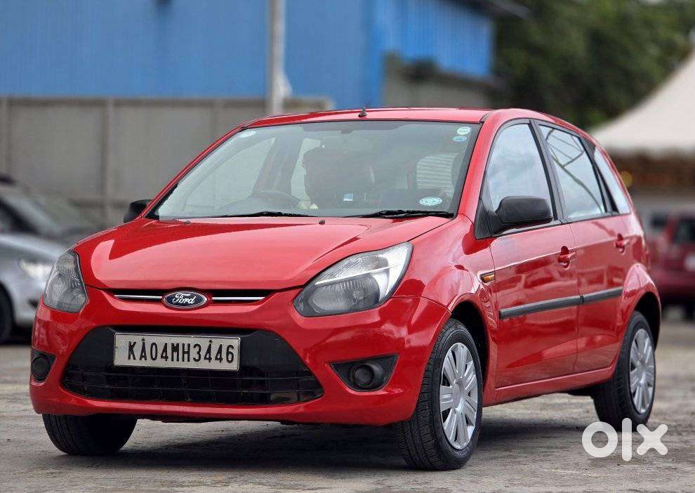 Ford Figo, 2010, Petrol