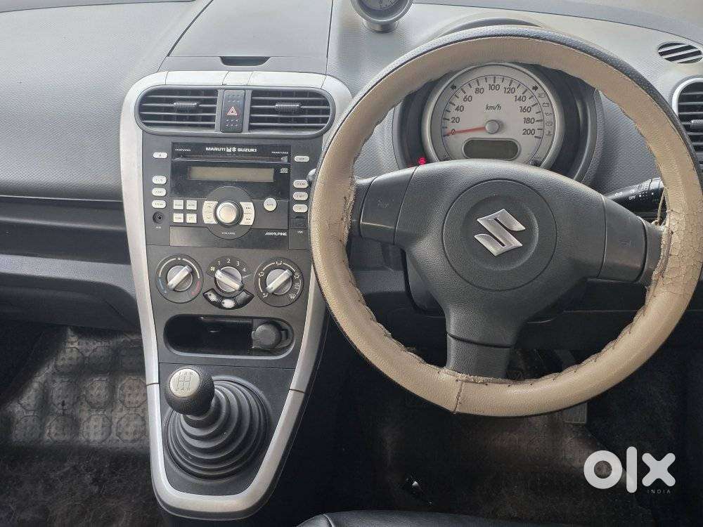 Maruti Suzuki Ritz Vxi, 2011, Petrol