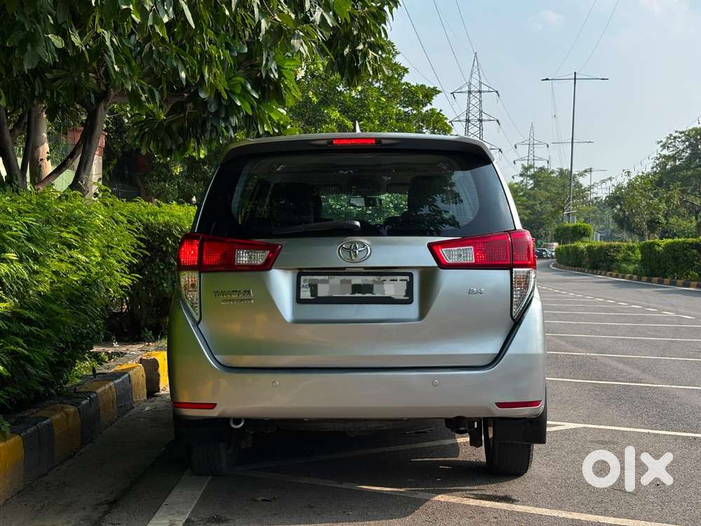 Toyota Innova Crysta 2.4 V 7 Str, 2016, Diesel