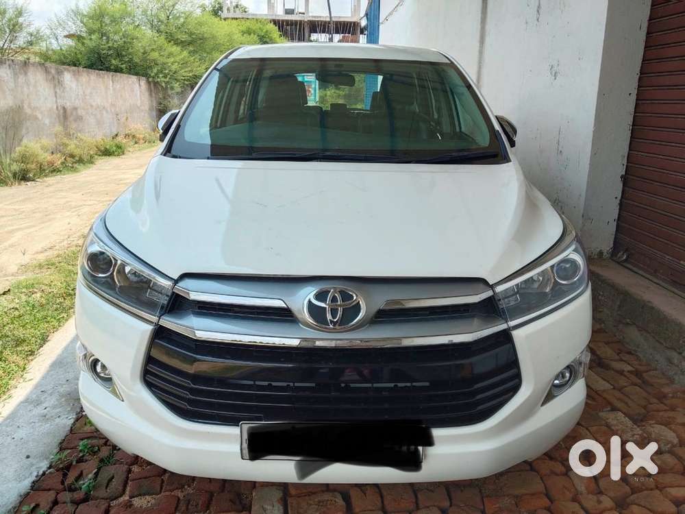 Toyota Innova Crysta Diesel 2017