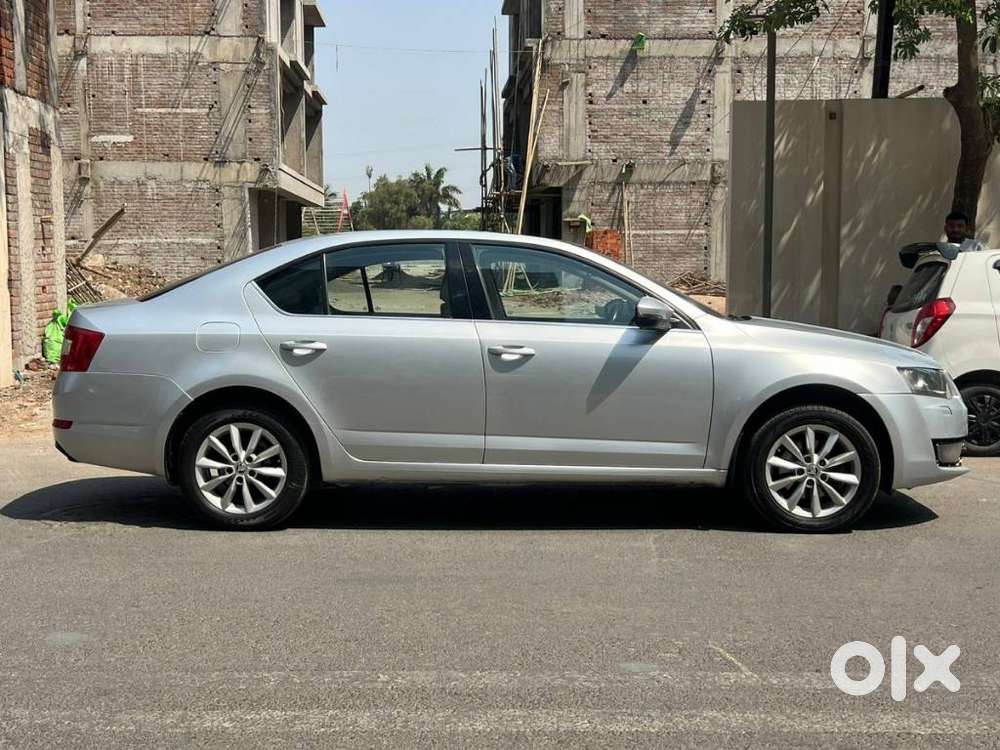 Skoda Octavia 2.0 Tdi Style Plus At, 2016, Diesel