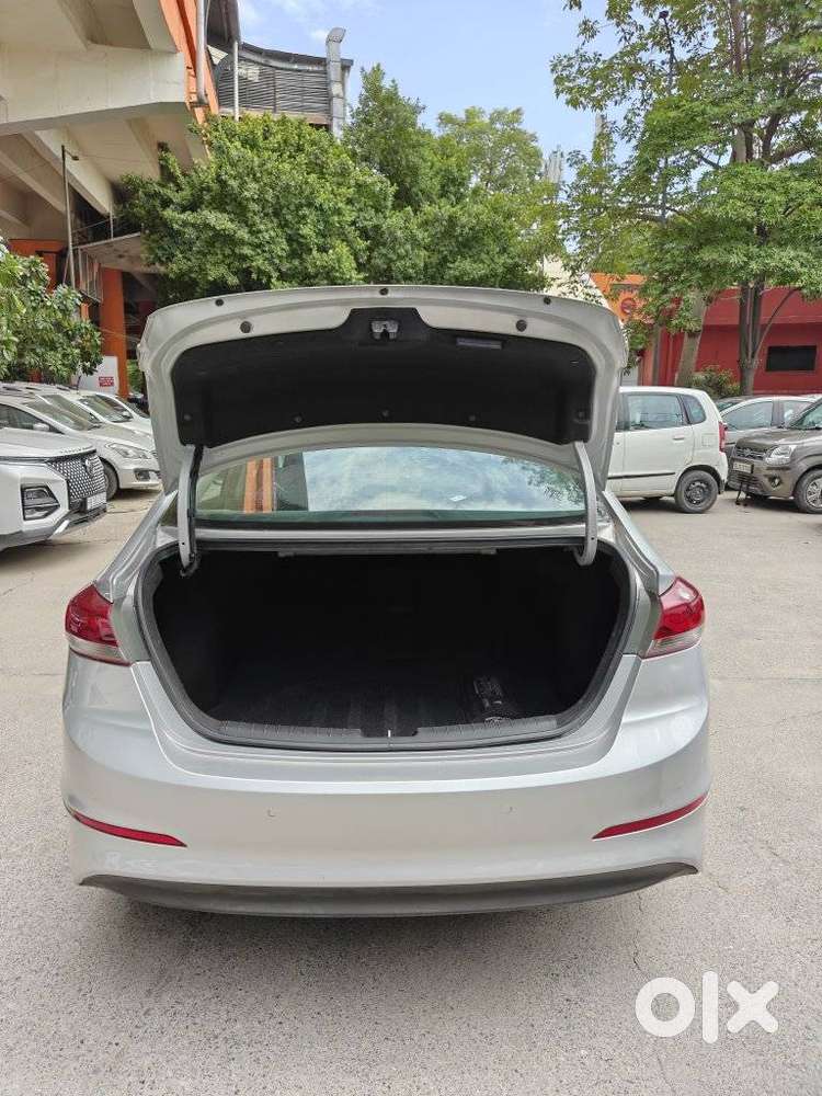 Hyundai Elantra 2.0 Sx Option, 2018, Petrol