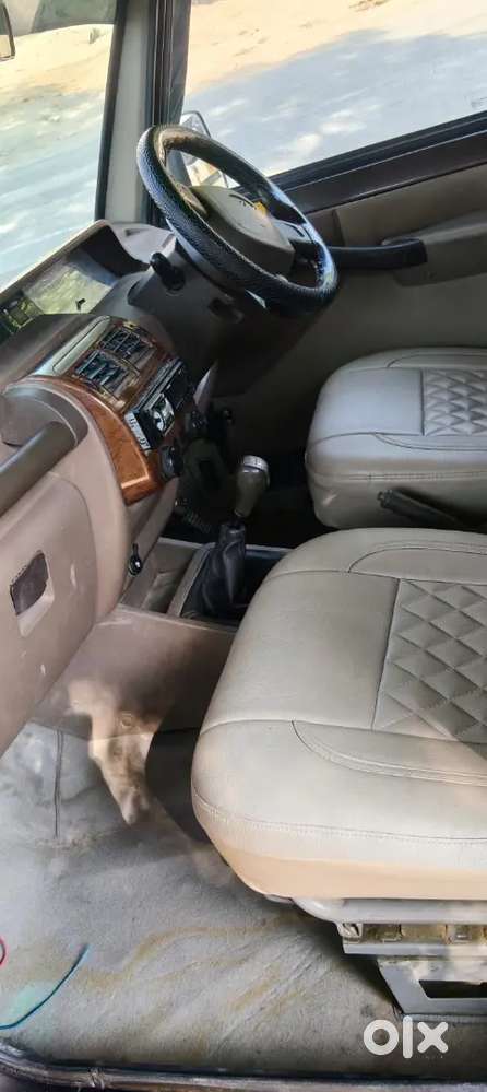 Mahindra Bulero Cempr Gold