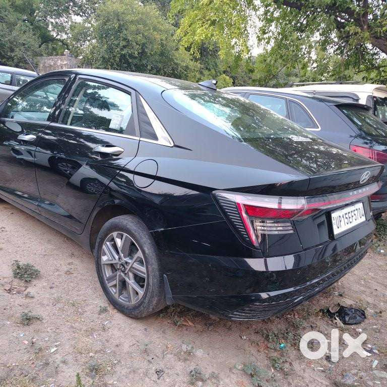 Hyundai Verna 1.5 Sx Ivt, 2024, Petrol