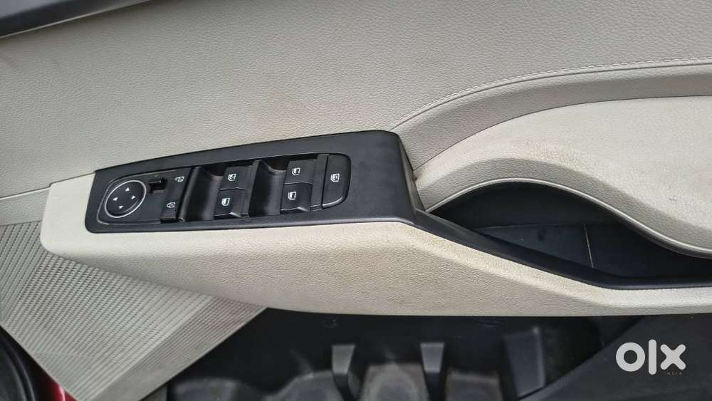 Kia Carens 1.5 Prestige Plus 7 Str Imt, 2024, Petrol