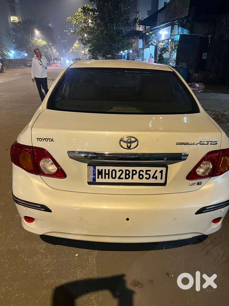 Toyota Corolla Altis 2010 Year