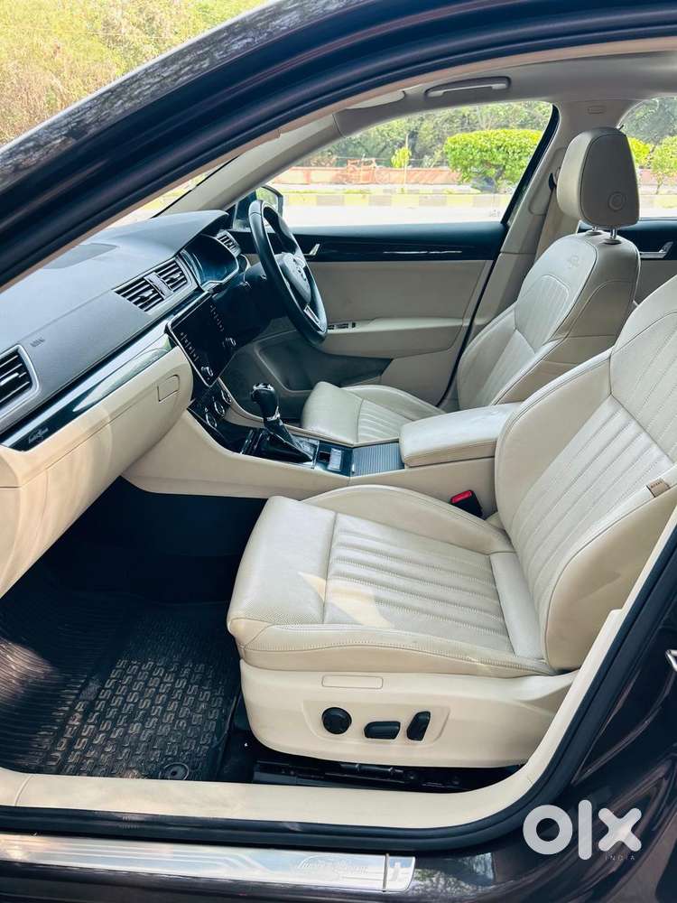 Skoda Superb L&k 1.8 Tsi At, 2019, Petrol