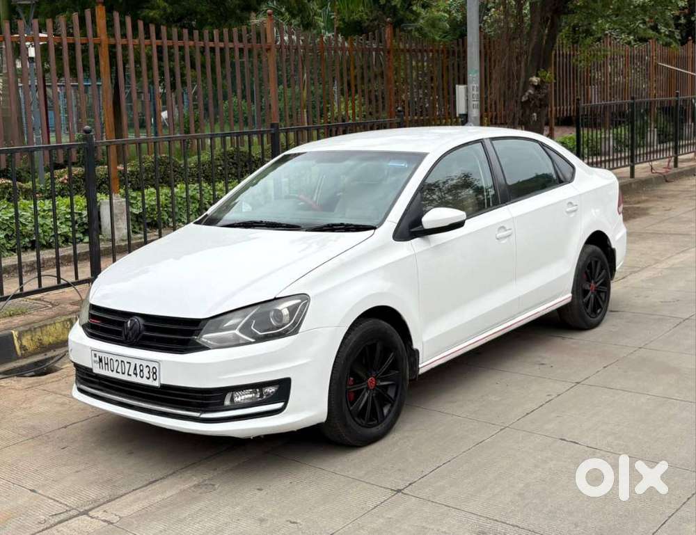 Volkswagen Vento 1.2 Tsi Highline Plus At, 2015, Petrol