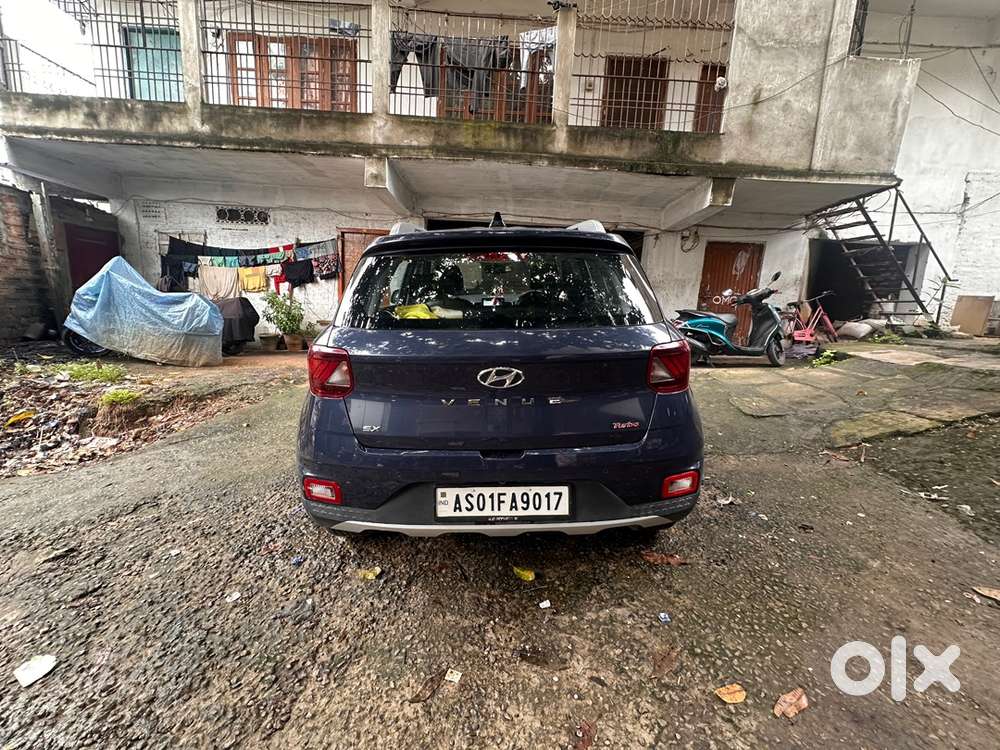 Hyundai Venue Petrol 2022