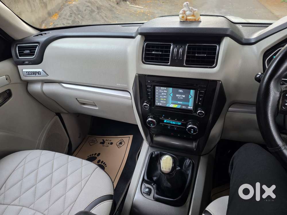 Mahindra Scorpio S10, 2015, Diesel