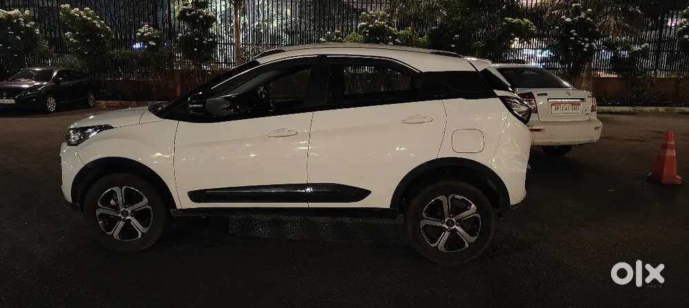Tata Nexon Xza Plus 2023 Top End