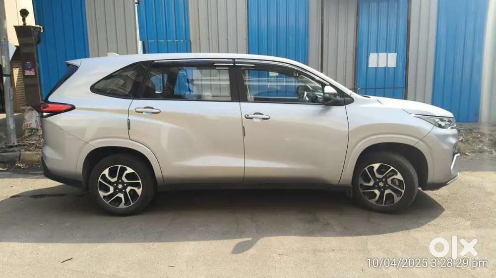 Maruti Suzuki Invicto 2023